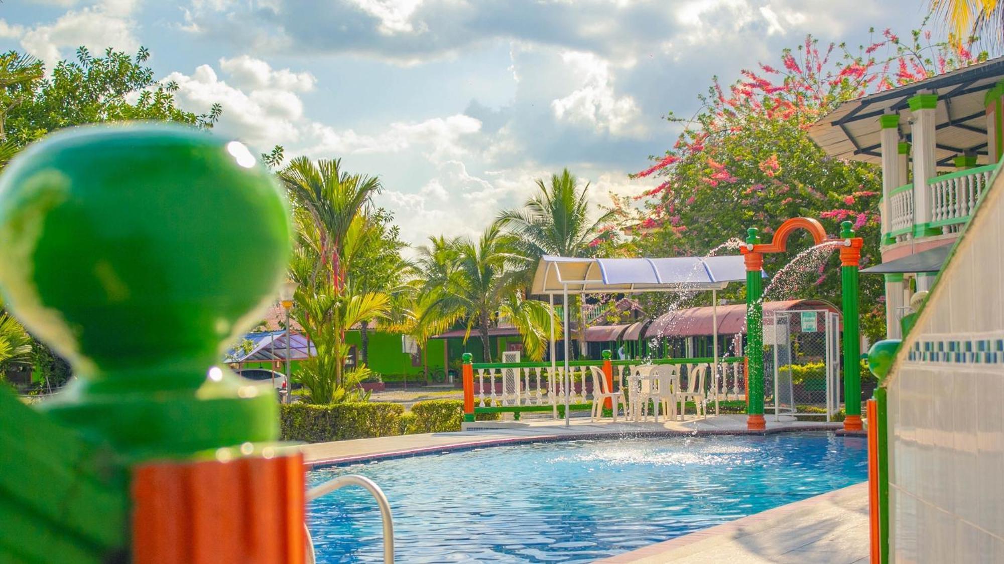 Hotel Complejo Turistico Navar 3*