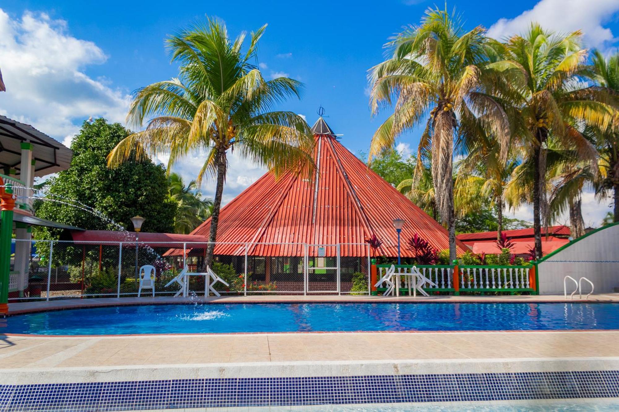 Complejo Turistico Navar Hotel 3*